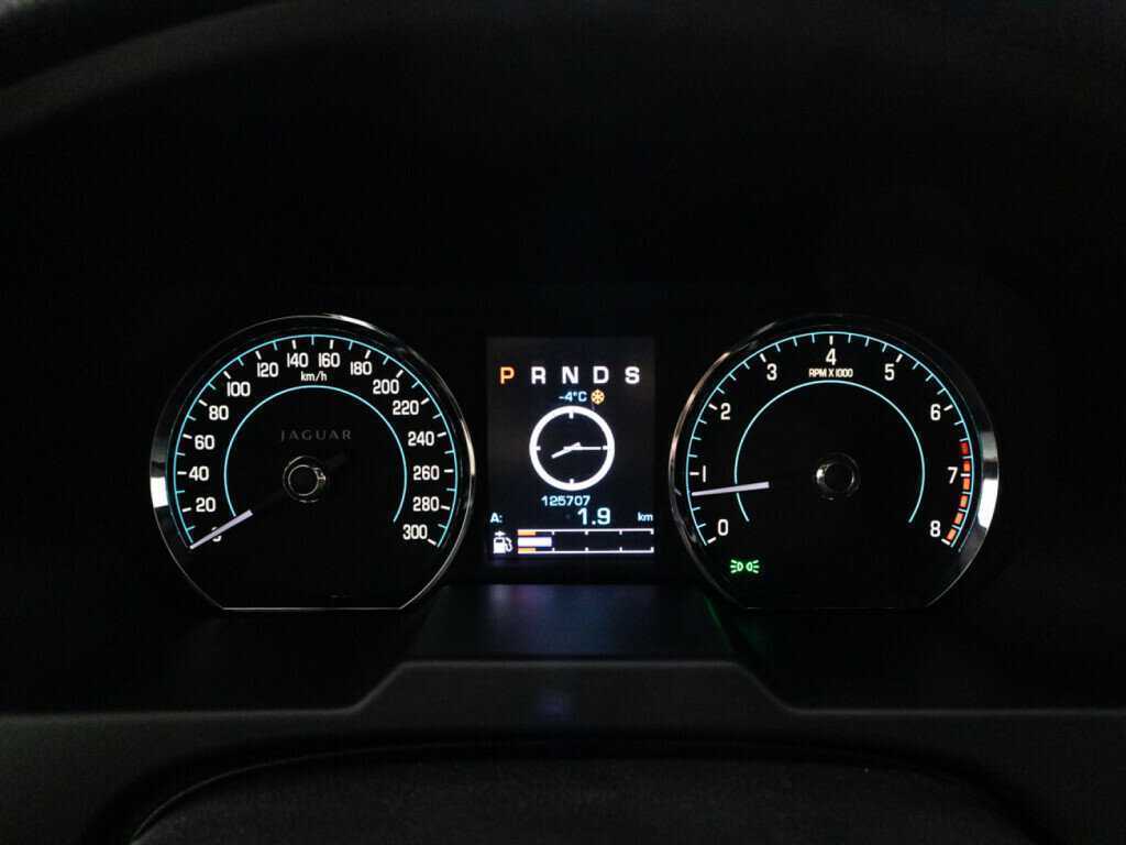 Jaguar XF 2012 года с пробегом. Фото: #11