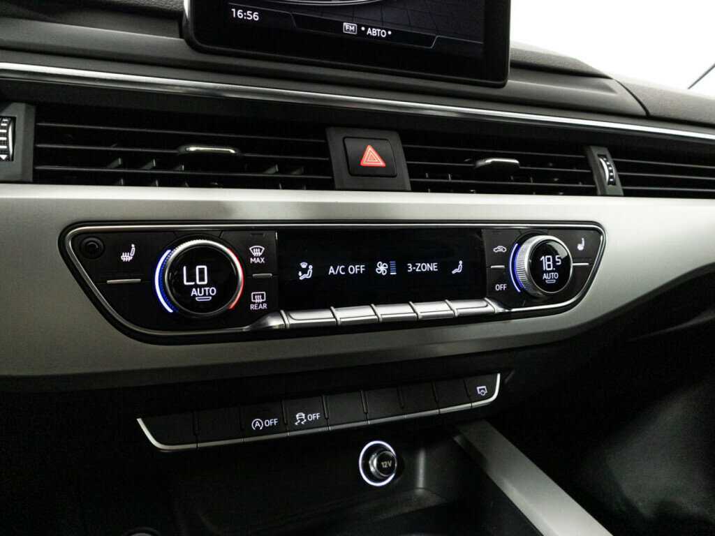 Audi A4 2019 года с пробегом. Фото: #15