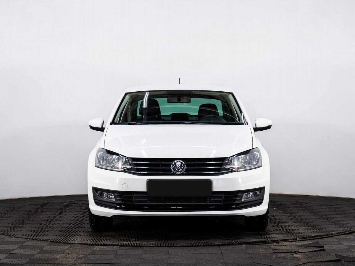 Б/У Фольксваген Поло 2020 года. Фото: #1