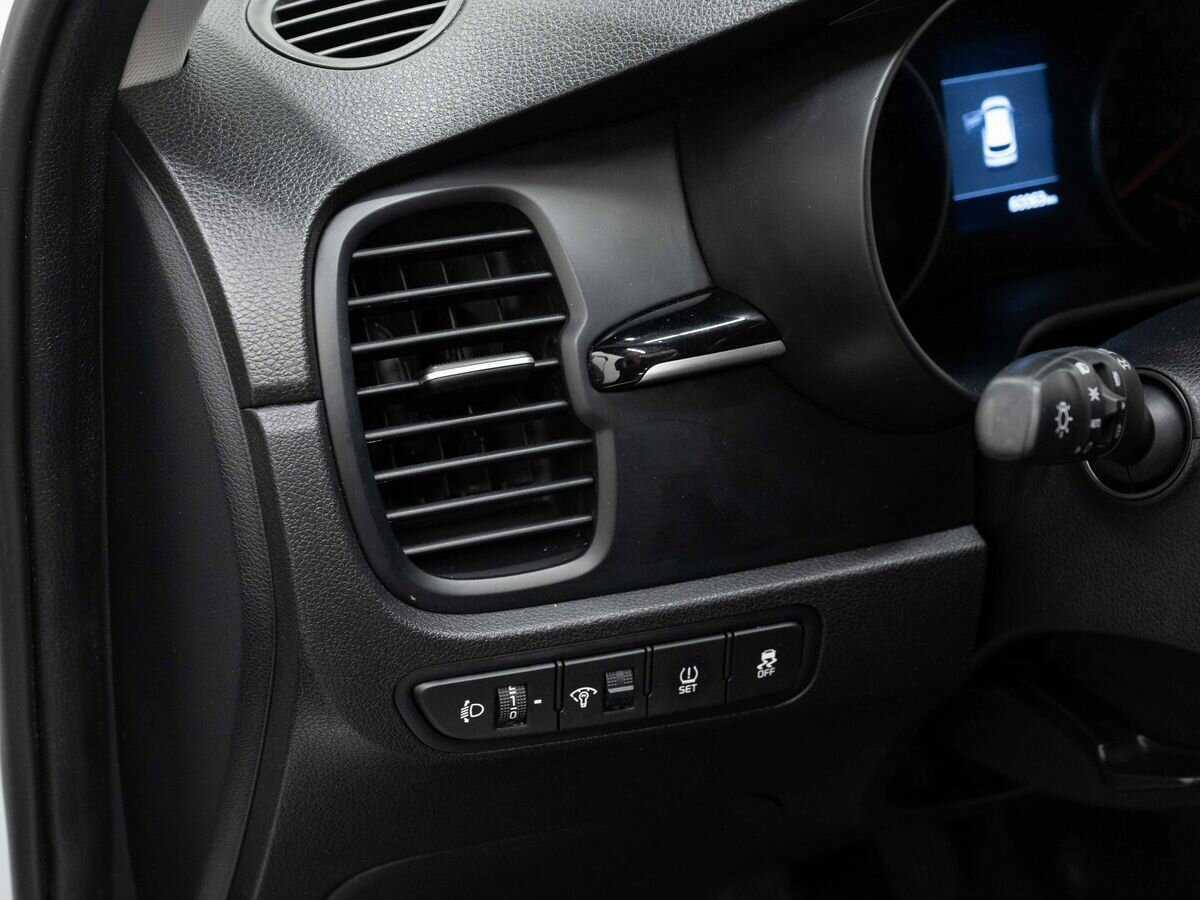 Б/У Киа Рио 2020 года. Фото: #20