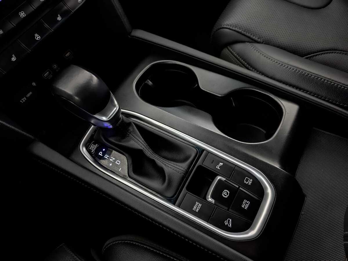 Hyundai Santa Fe 2020 года с пробегом. Фото: #25