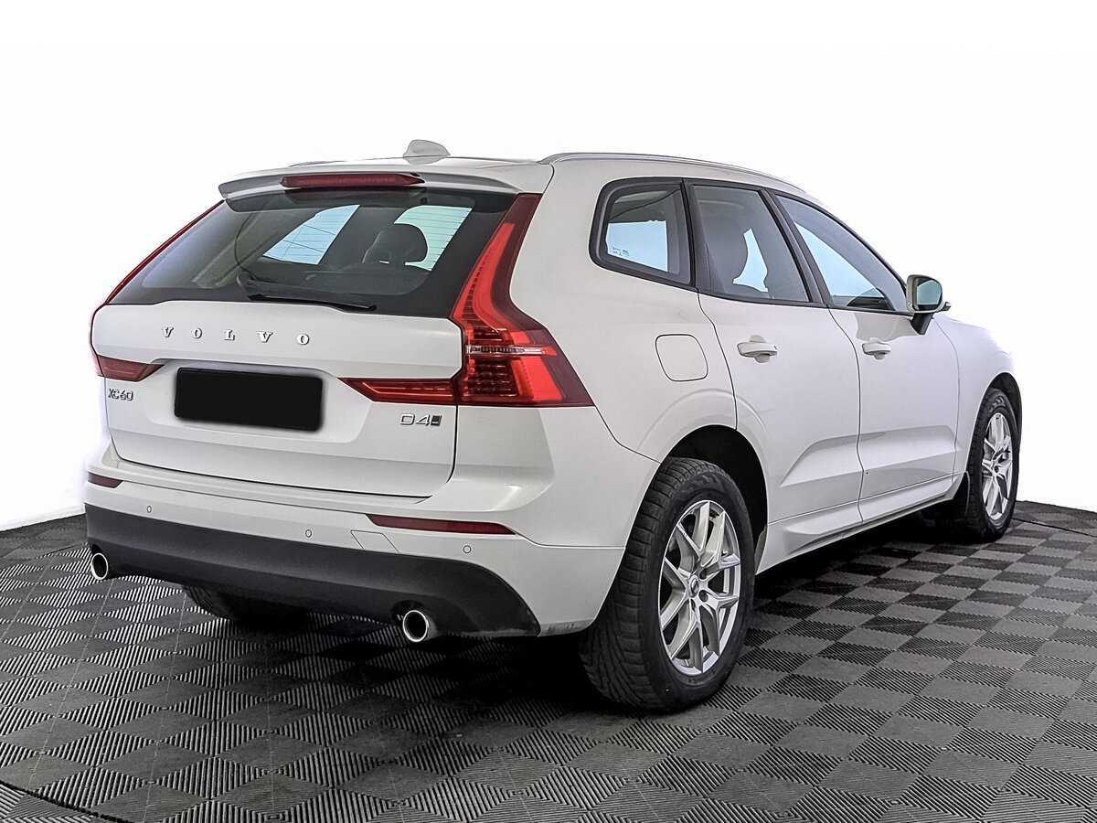 Volvo XC60 2018 года с пробегом. Фото: #4