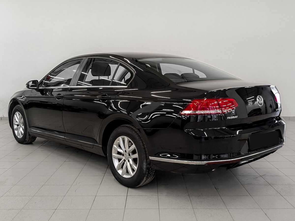 Б/У Фольксваген Пассат 2016 года. Фото: #6