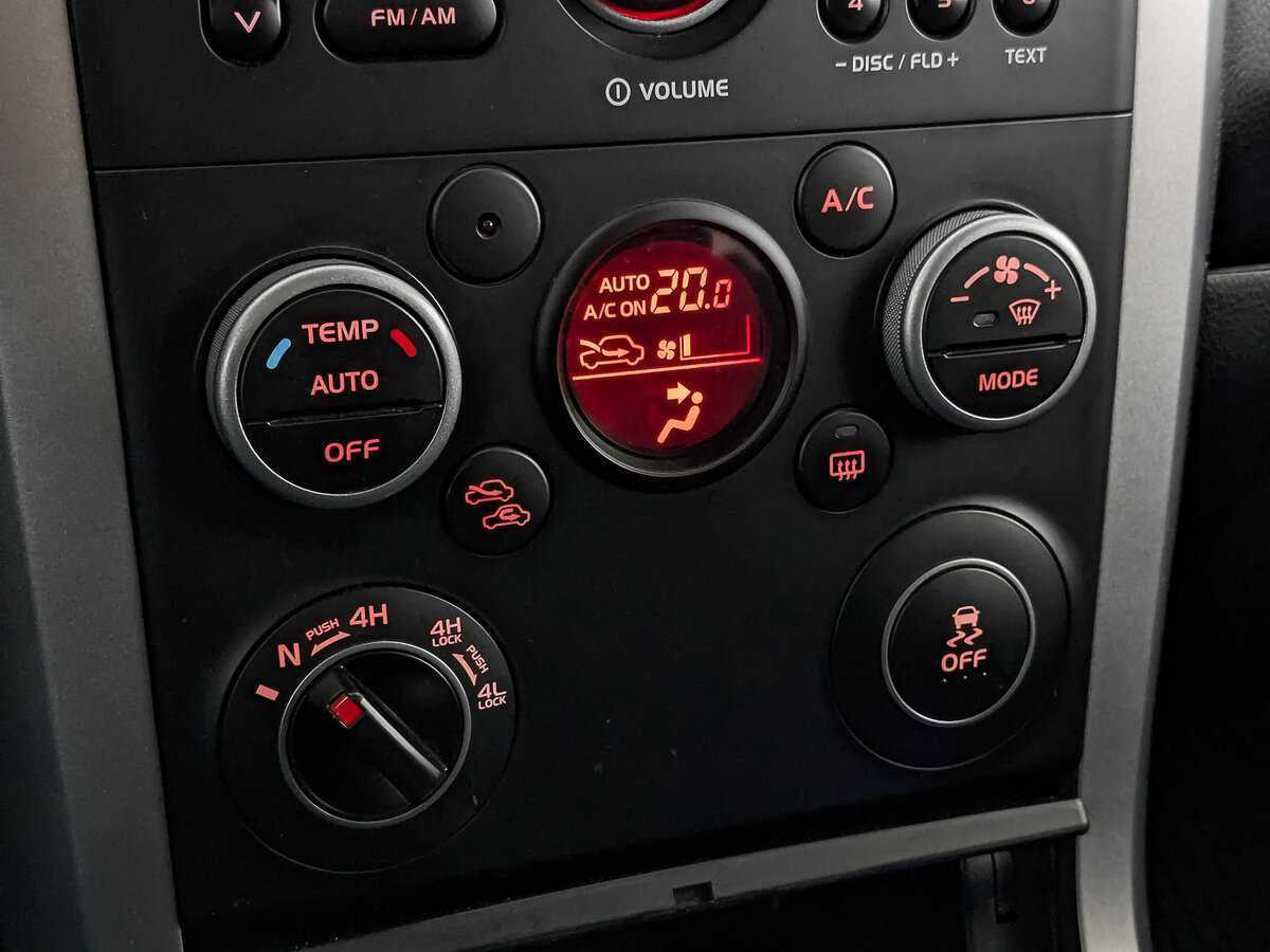 Suzuki Grand Vitara 2013 года с пробегом. Фото: #20