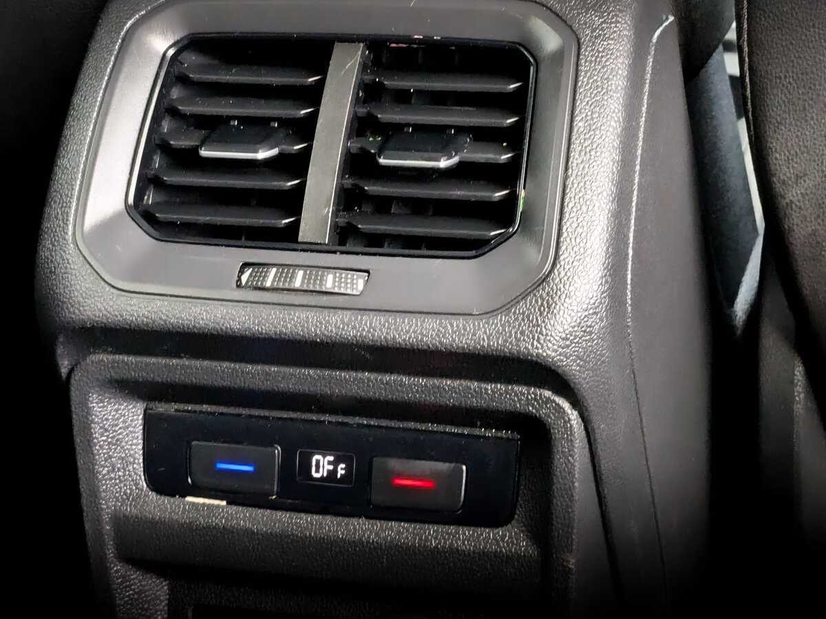 Volkswagen Tiguan 2020 года с пробегом. Фото: #26