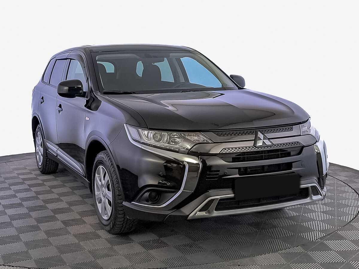 Mitsubishi Outlander 2021 года с пробегом. Фото: #2