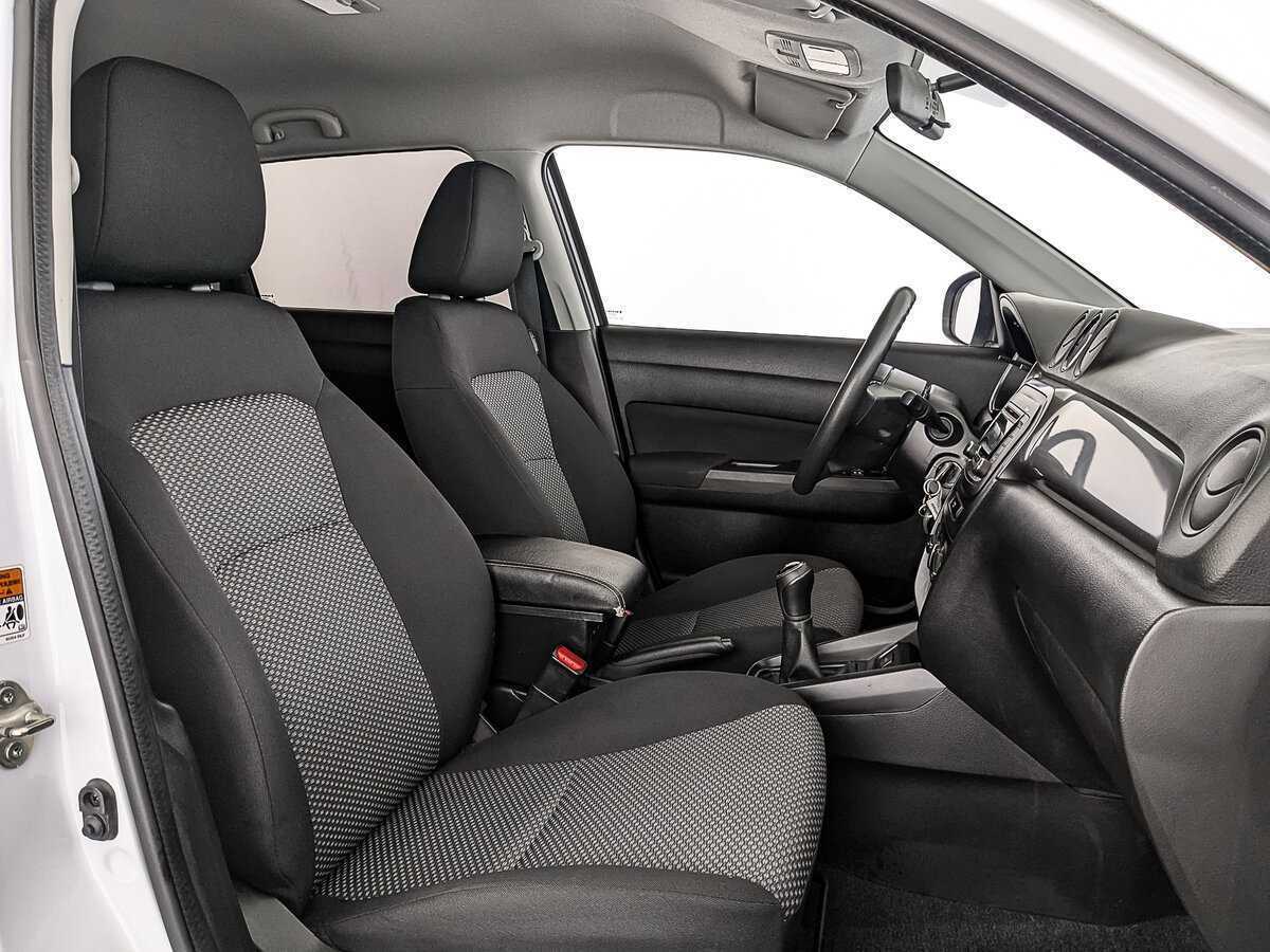 Suzuki Vitara 2019 года с пробегом. Фото: #23