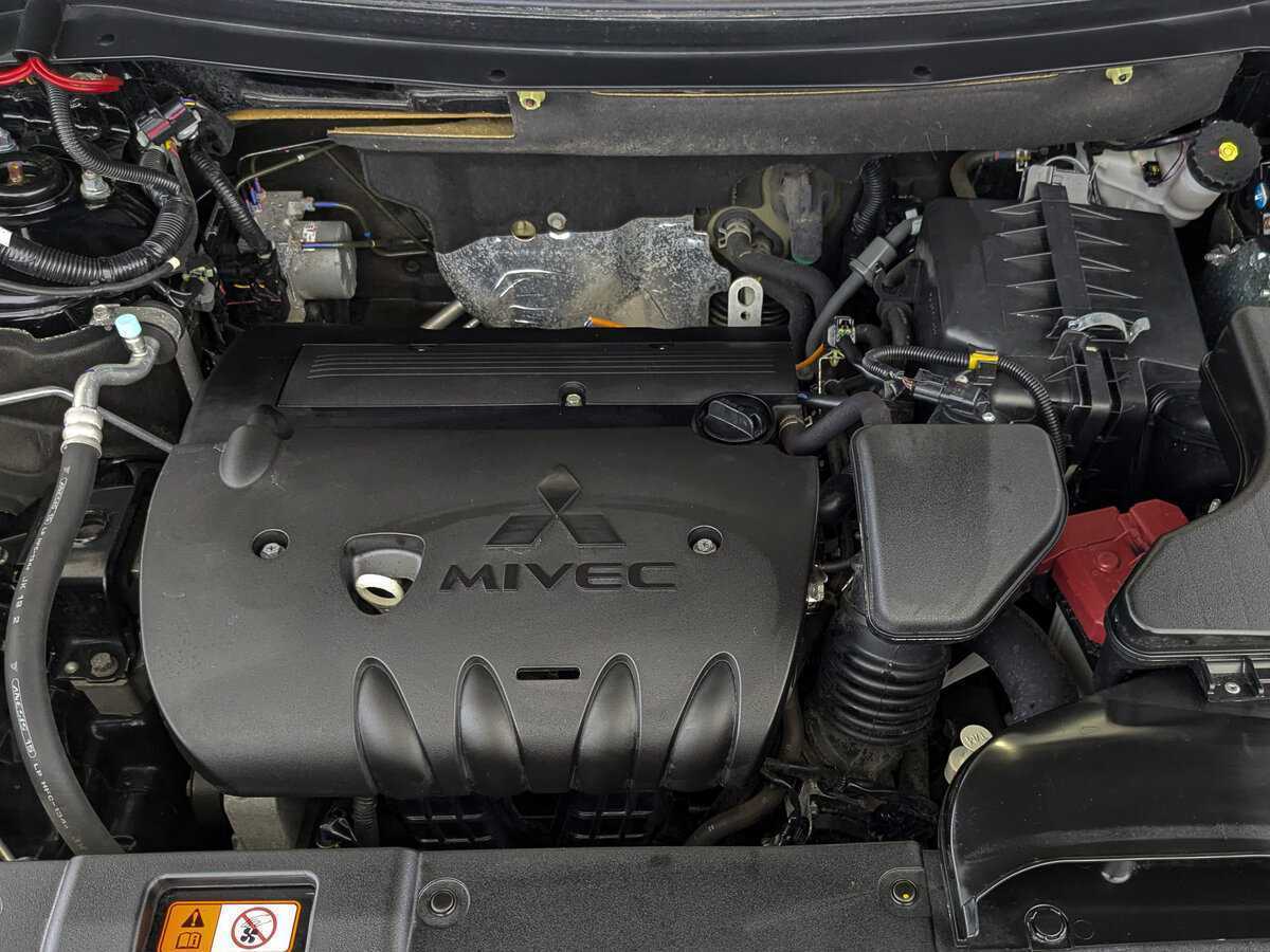 Mitsubishi Outlander 2021 года с пробегом. Фото: #8