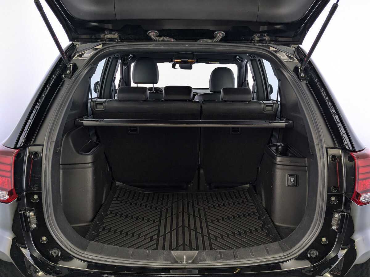 Mitsubishi Outlander 2021 года с пробегом. Фото: #9