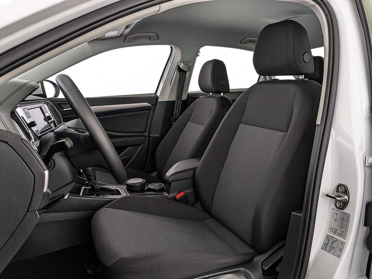 Б/У Фольксваген Джетта 2020 года. Фото: #18