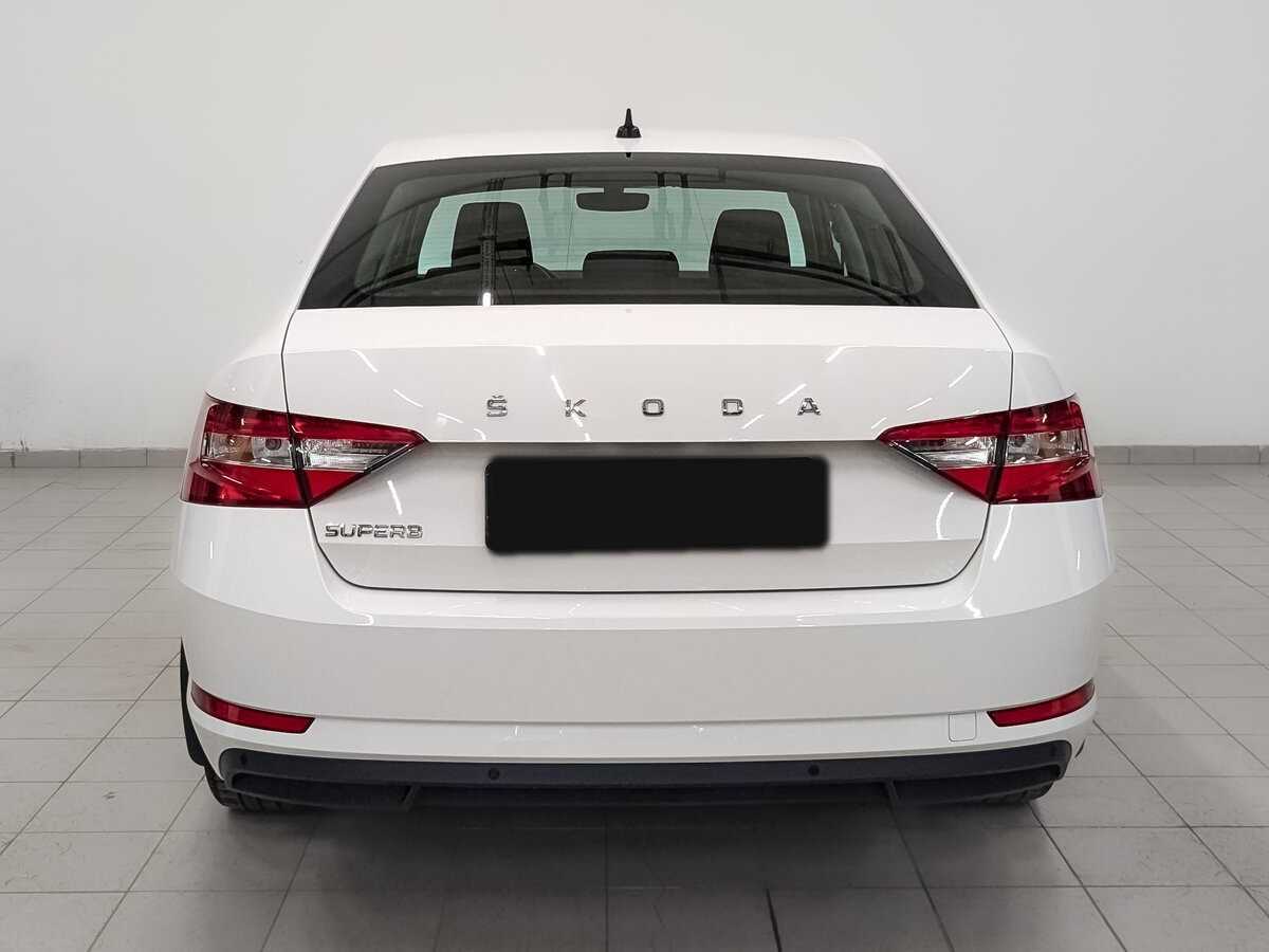 Skoda Superb 2020 года с пробегом. Фото: #6