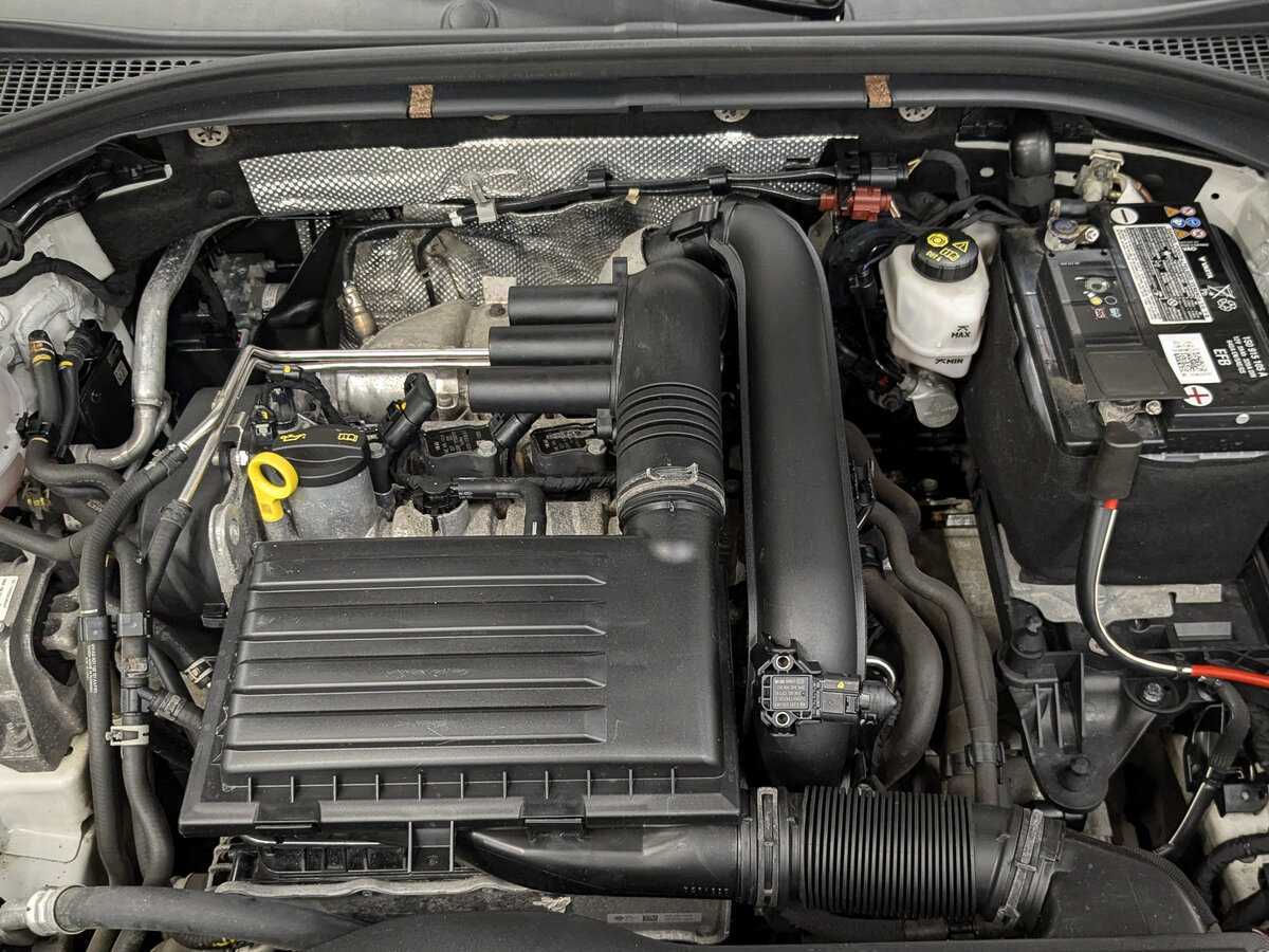 Skoda Superb 2020 года с пробегом. Фото: #9