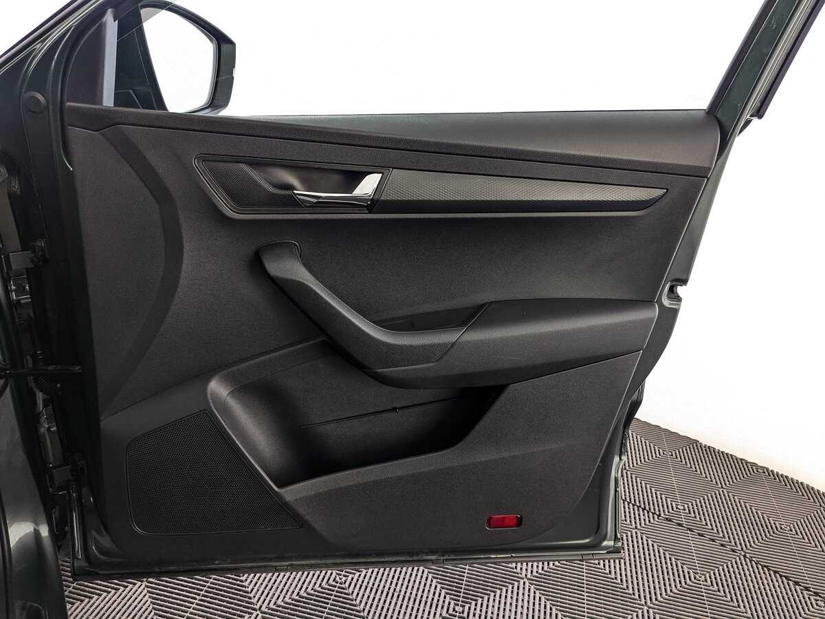 Skoda Karoq 2021 года с пробегом. Фото: #23