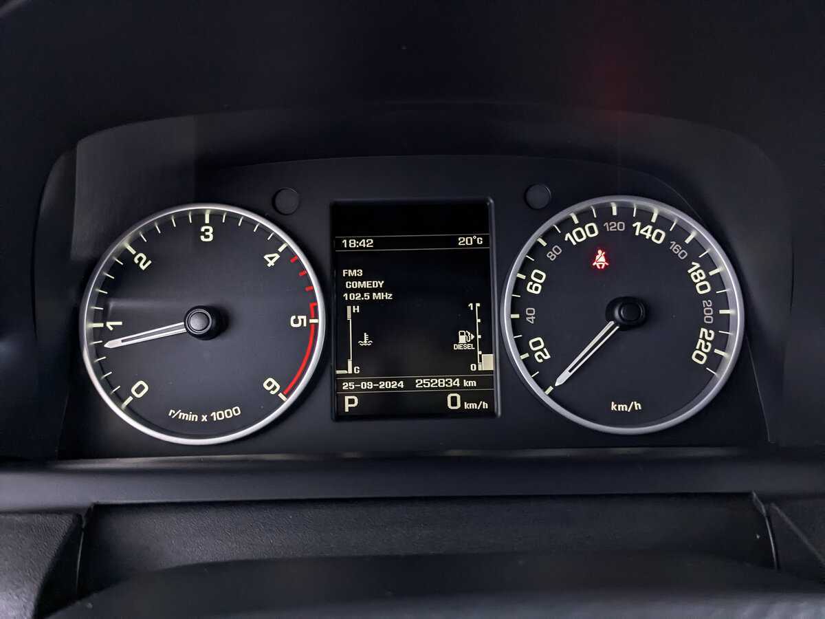 Land Rover Discovery 2012 года с пробегом. Фото: #15