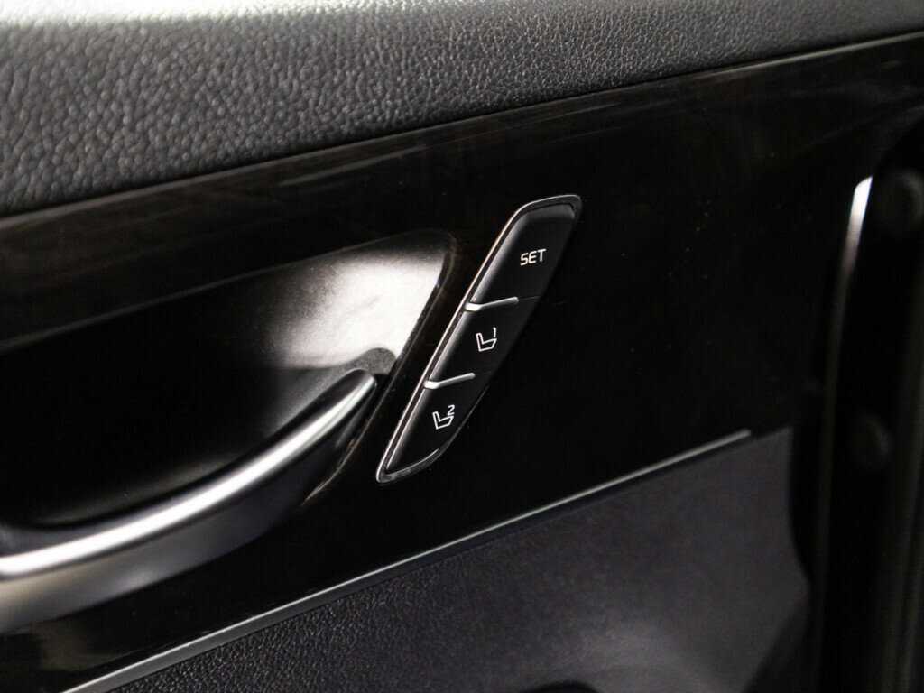 Kia Sorento 2015 года с пробегом. Фото: #20