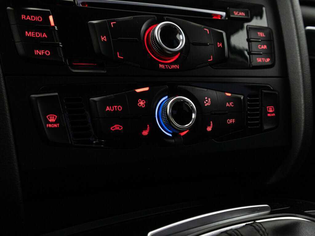 Audi A4 2015 года с пробегом. Фото: #15