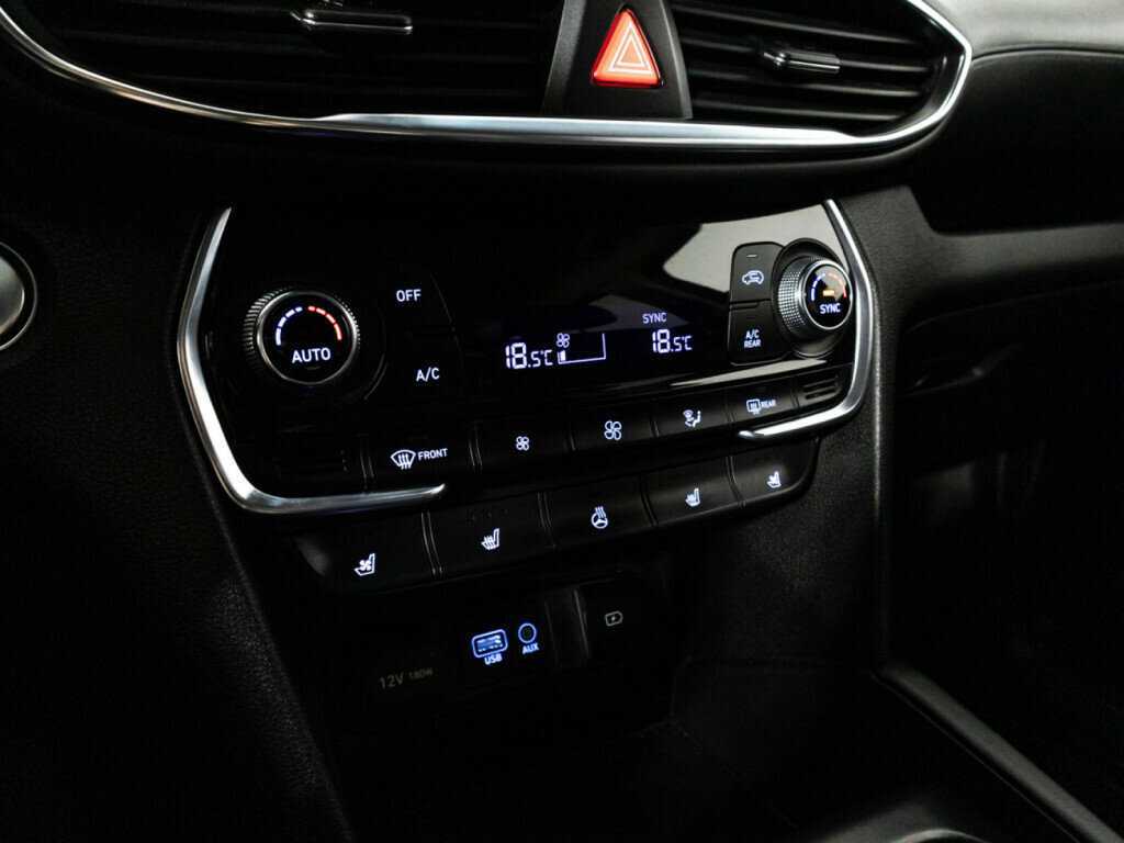 Hyundai Santa Fe 2019 года с пробегом. Фото: #17