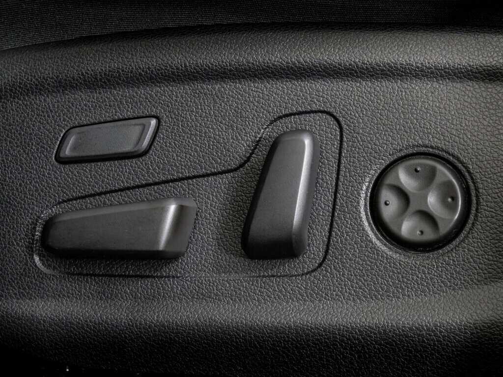 Hyundai Santa Fe 2018 года с пробегом. Фото: #24