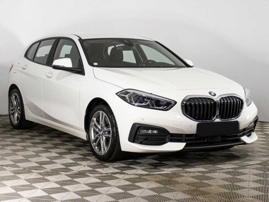 BMW 1 серии 2019 года с пробегом. Фото: #2