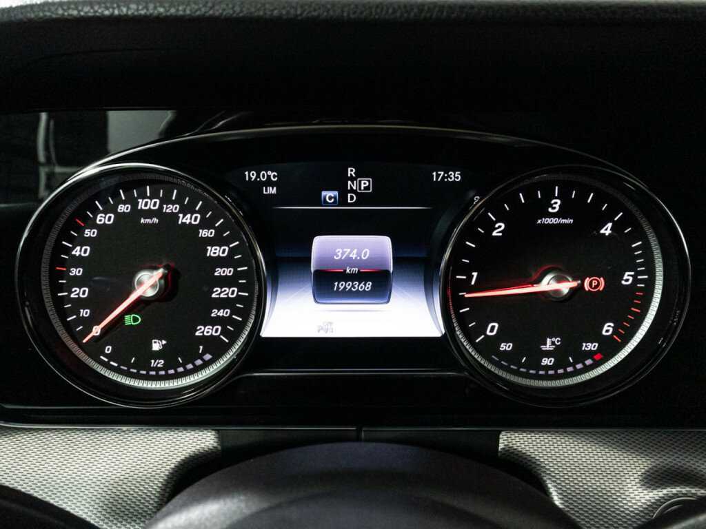 Mercedes-Benz E-Класс 2019 года с пробегом. Фото: #11