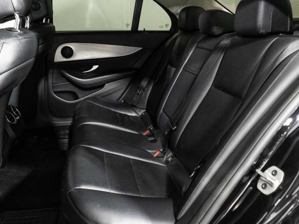 Mercedes-Benz E-Класс 2019 года с пробегом. Фото: #9