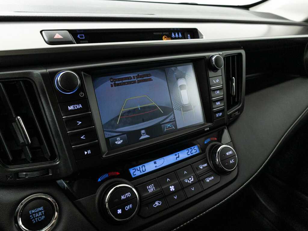 Б/У Тойота Рав4 2017 года. Фото: #18