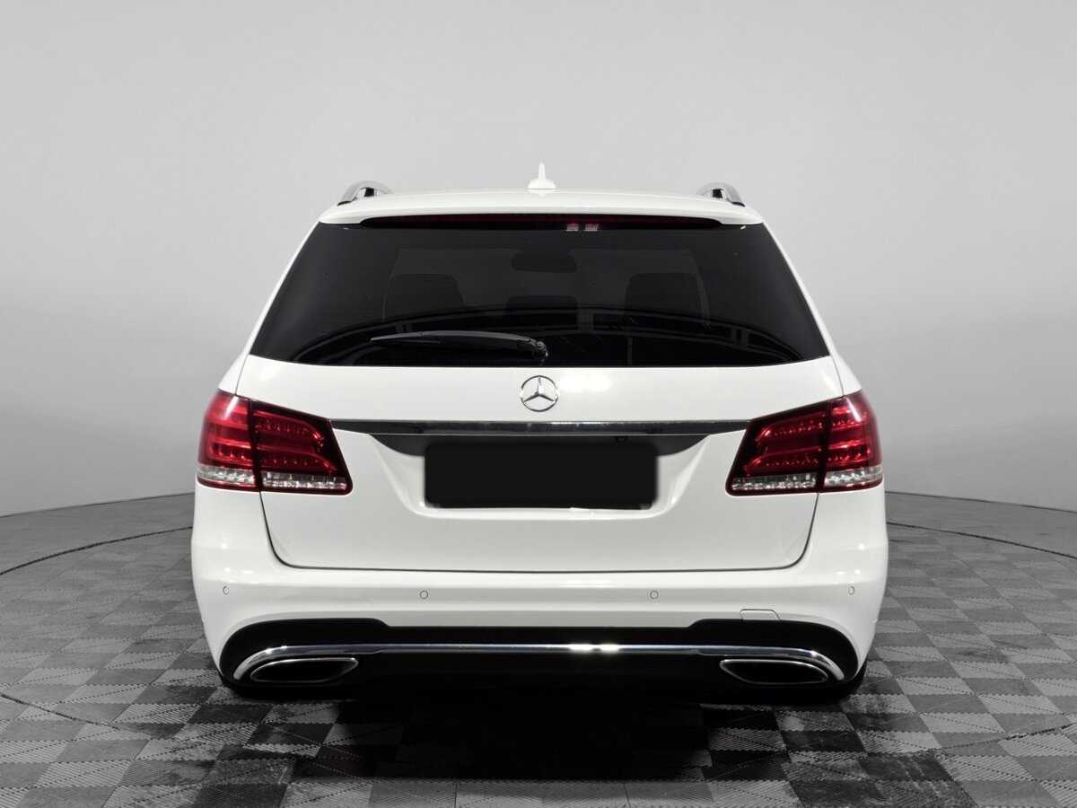 Mercedes-Benz E-Класс 2015 года с пробегом. Фото: #6