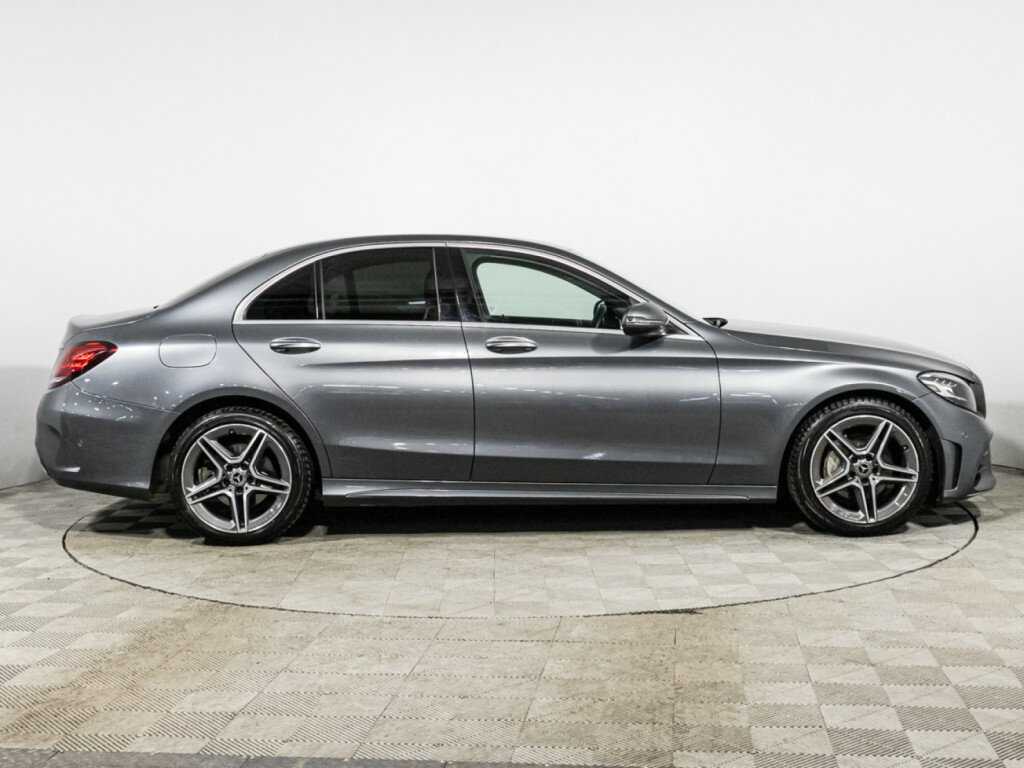 Mercedes-Benz C-Класс 2020 года с пробегом. Фото: #3