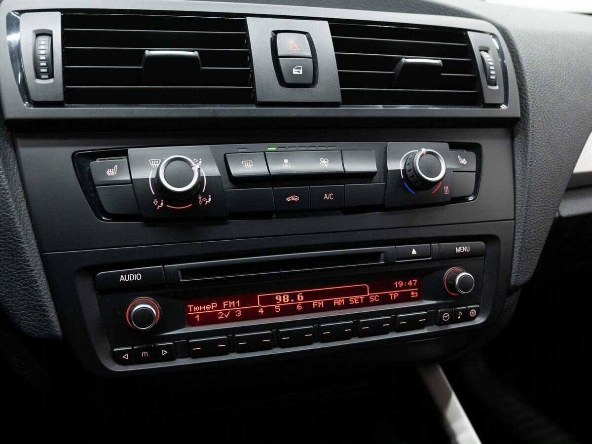 BMW 1 серии 2013 года с пробегом. Фото: #14