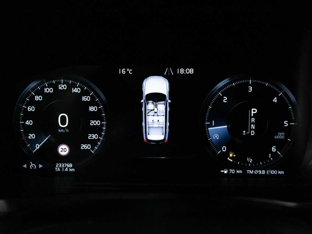 Volvo XC90 2015 года с пробегом. Фото: #10