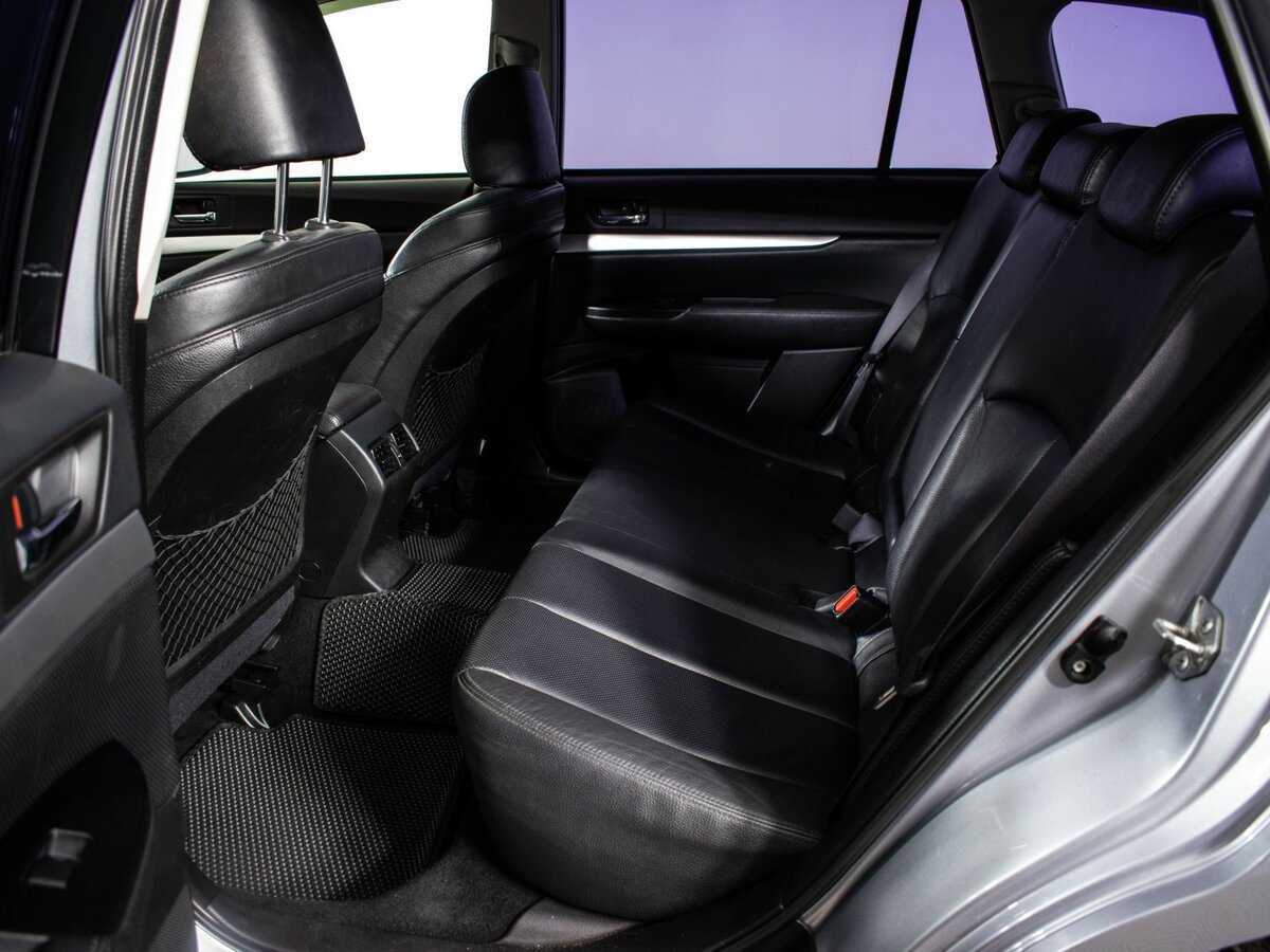 Subaru Outback 2012 года с пробегом. Фото: #9