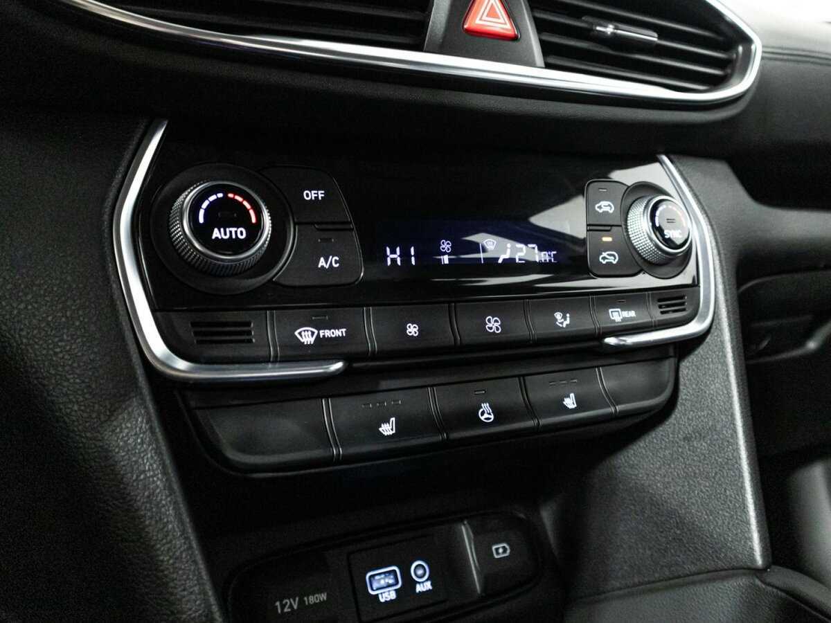 Hyundai Santa Fe 2019 года с пробегом. Фото: #14