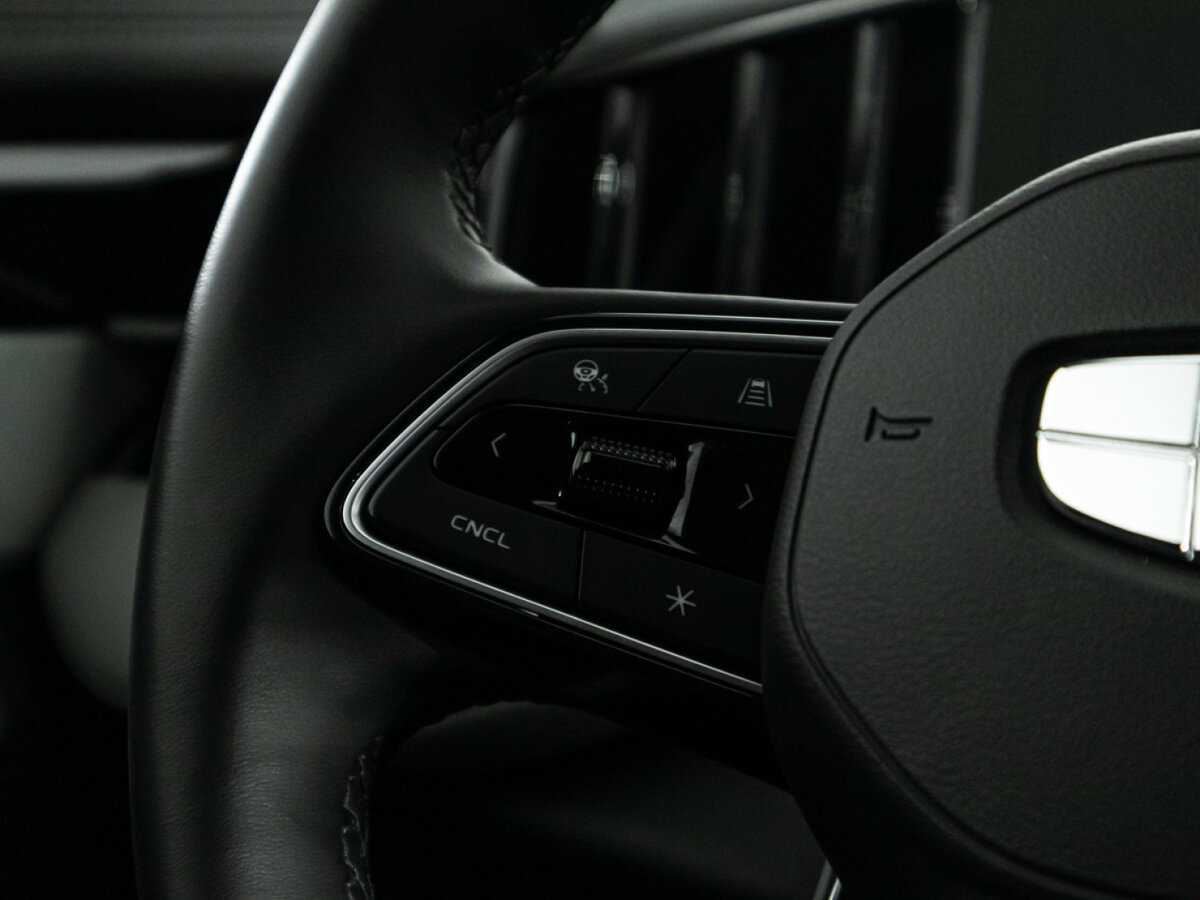 Geely Atlas 2023 года с пробегом. Фото: #23