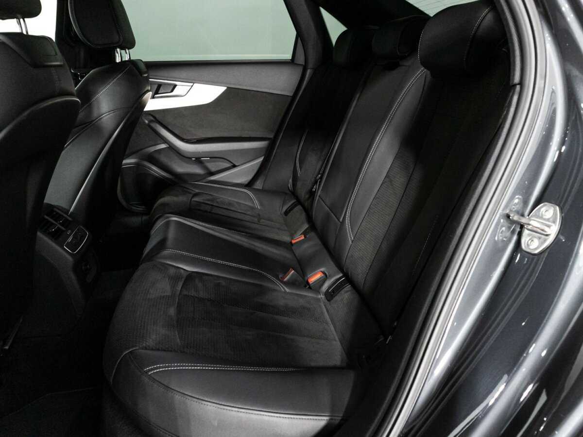 Audi A4 2017 года с пробегом. Фото: #9