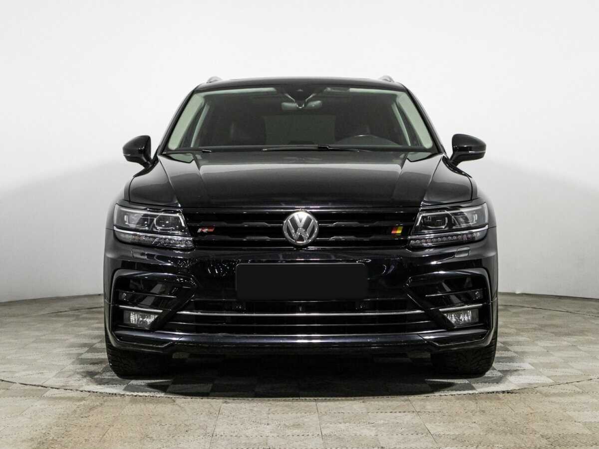 Volkswagen Tiguan 2018 года с пробегом. Фото: #1