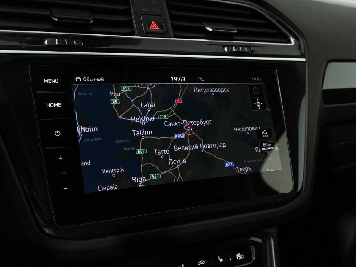 Volkswagen Tiguan 2018 года с пробегом. Фото: #18