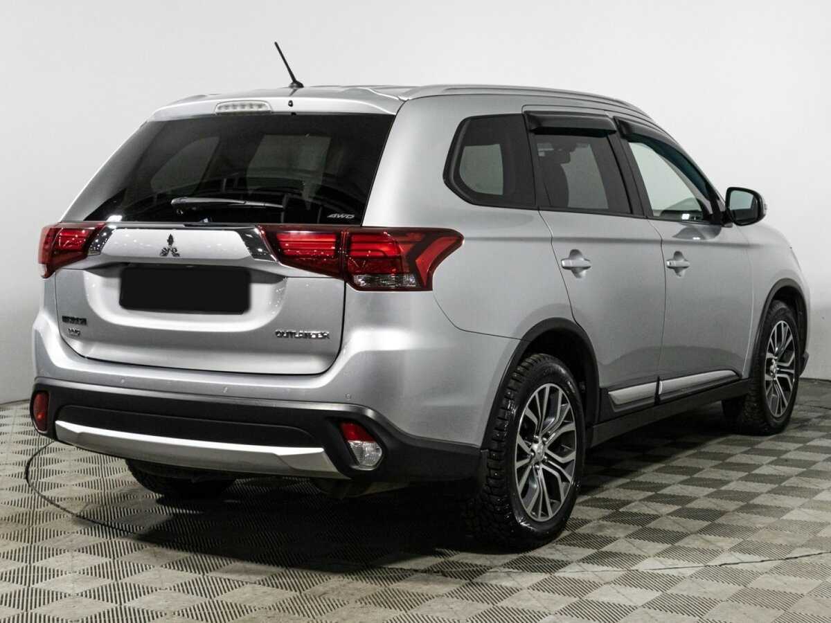 Mitsubishi Outlander 2016 года с пробегом. Фото: #4