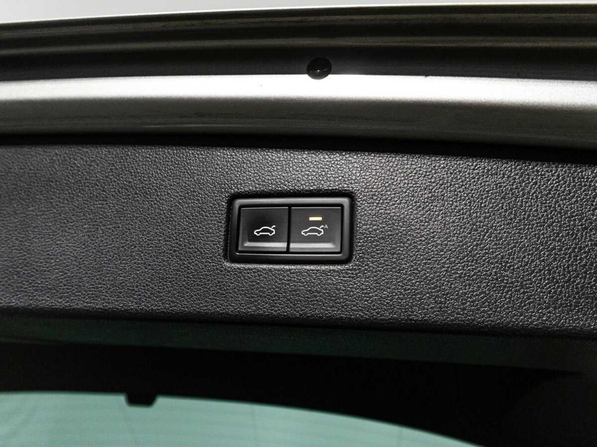 Volkswagen Tiguan 2019 года с пробегом. Фото: #14