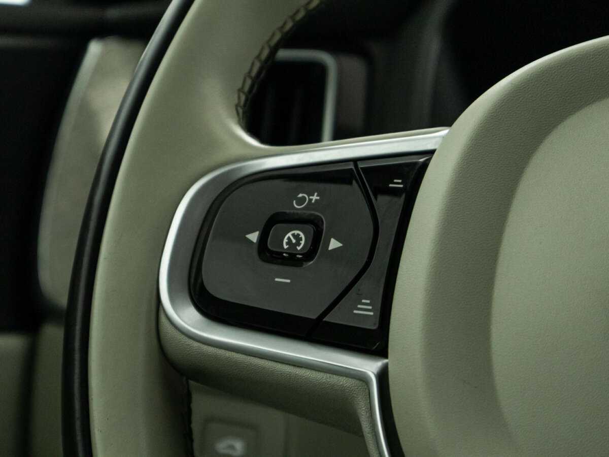 Volvo XC60 2018 года с пробегом. Фото: #22