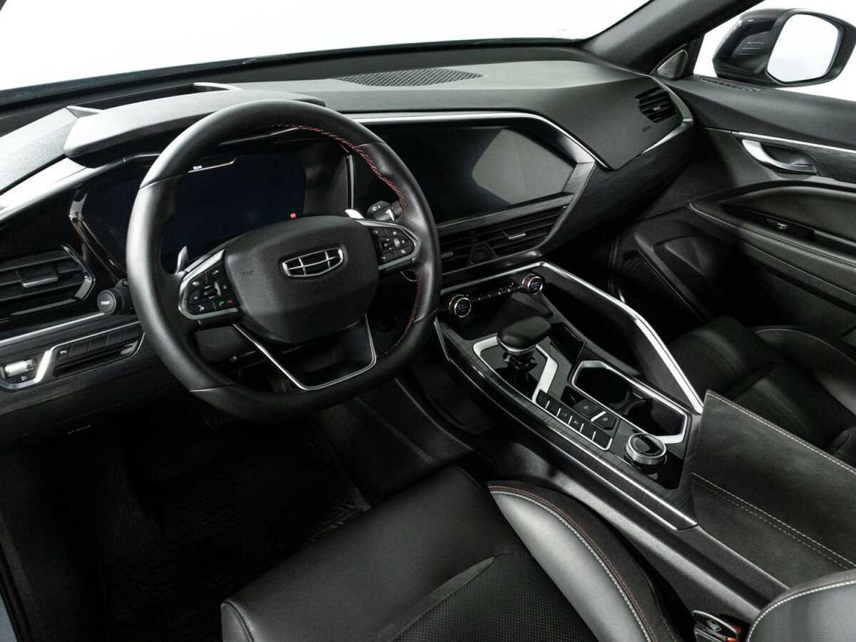 Geely Tugella 2023 года с пробегом. Фото: #10