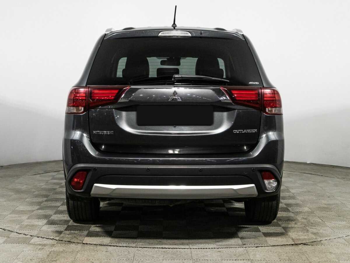 Mitsubishi Outlander 2015 года с пробегом. Фото: #5