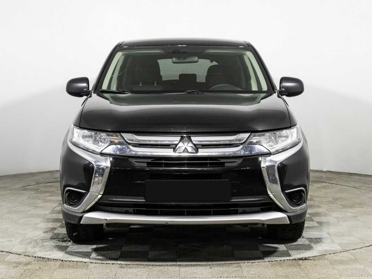 Mitsubishi Outlander 2018 года с пробегом. Фото: #1