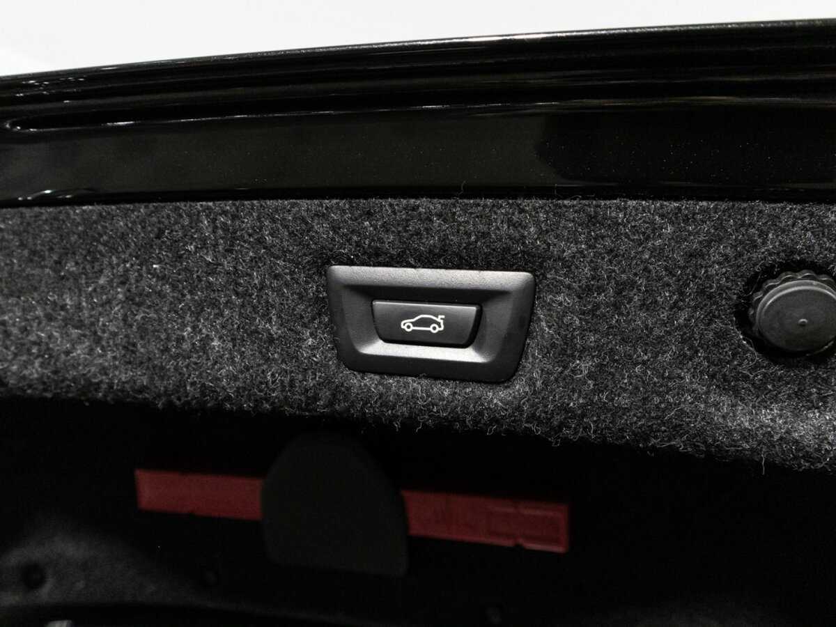 BMW 5 серии 2018 года с пробегом. Фото: #15