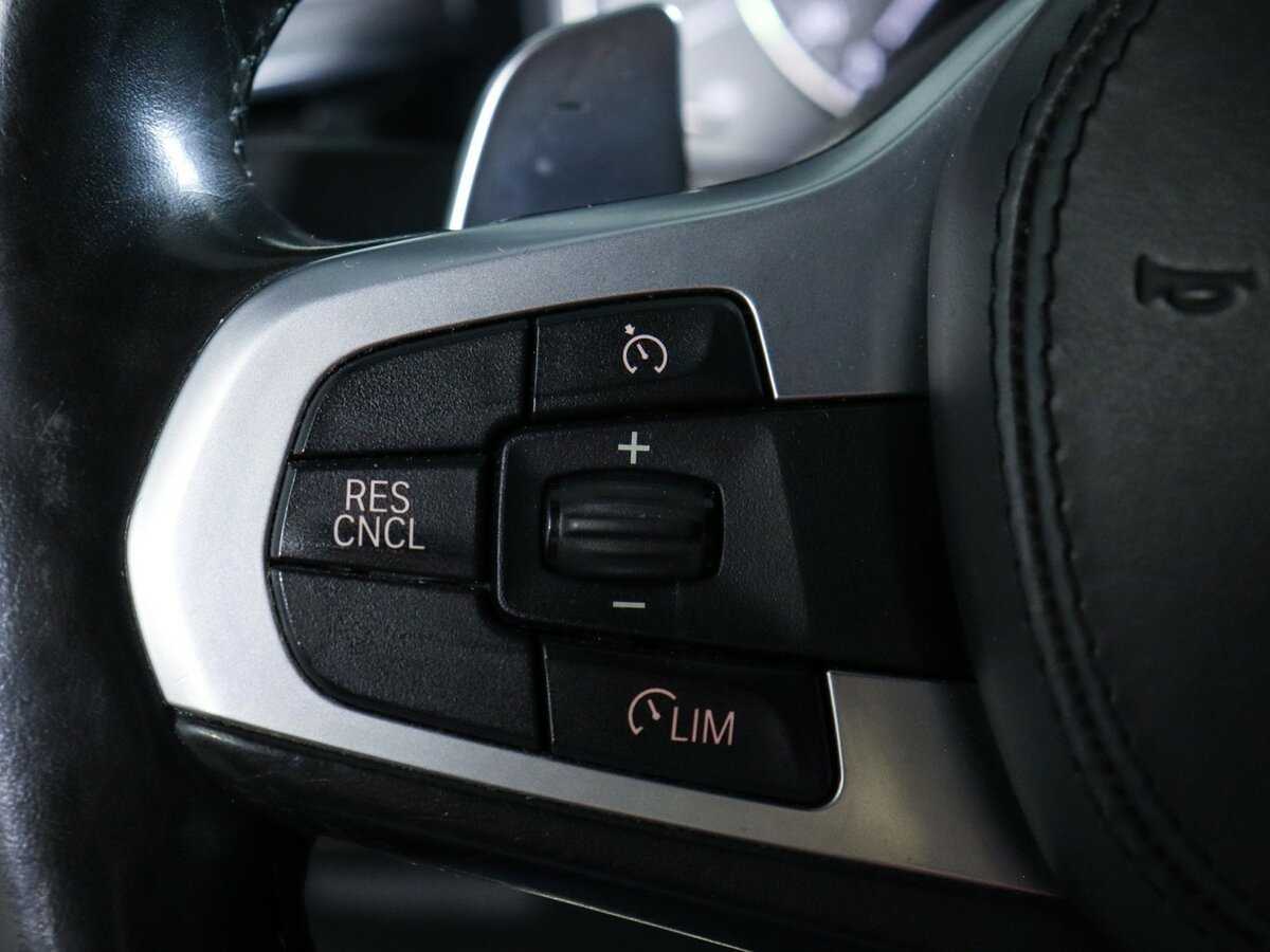 BMW 5 серии 2018 года с пробегом. Фото: #18