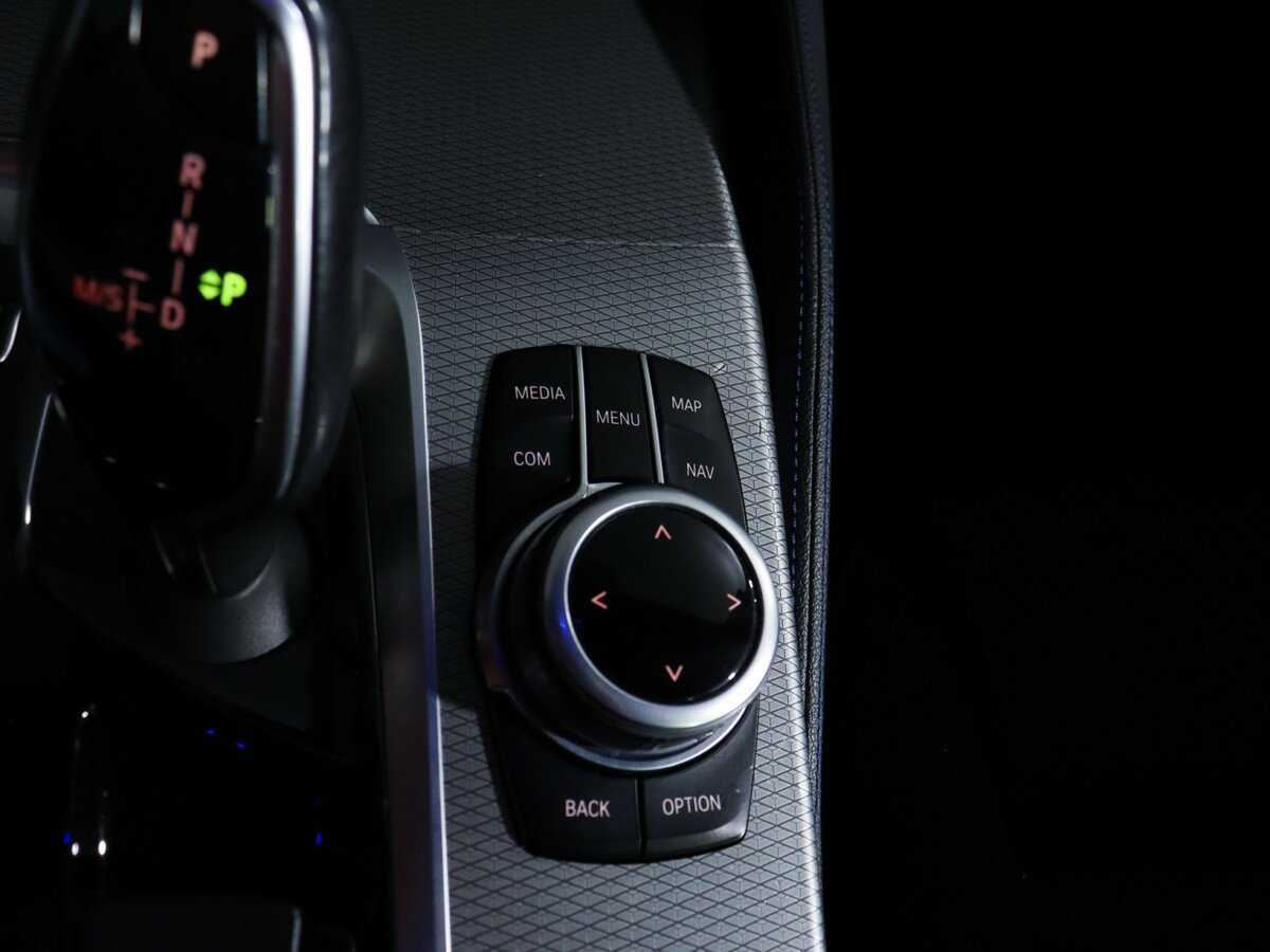 BMW 5 серии 2018 года с пробегом. Фото: #25