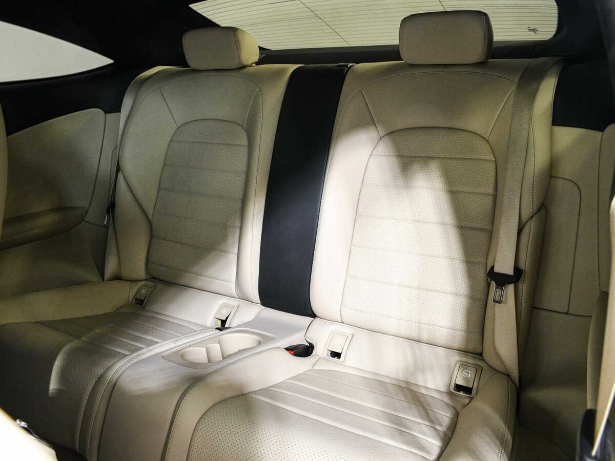 Mercedes-Benz C-Класс 2018 года с пробегом. Фото: #10