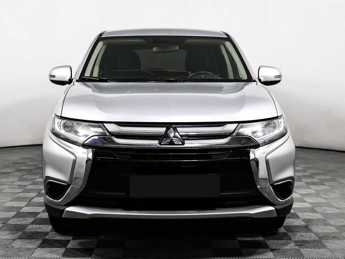 Mitsubishi Outlander 2018 года с пробегом. Фото: #1