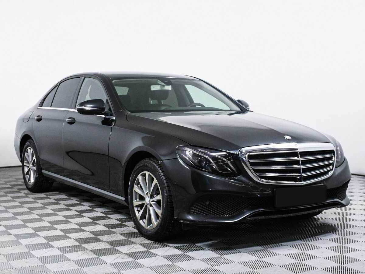 Mercedes-Benz E-Класс 2016 года с пробегом. Фото: #2