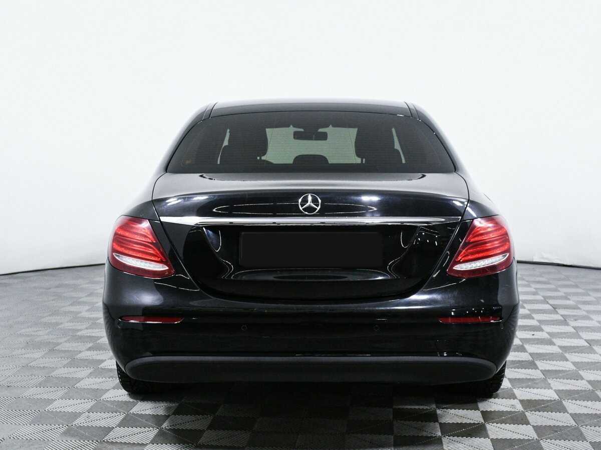 Mercedes-Benz E-Класс 2016 года с пробегом. Фото: #4