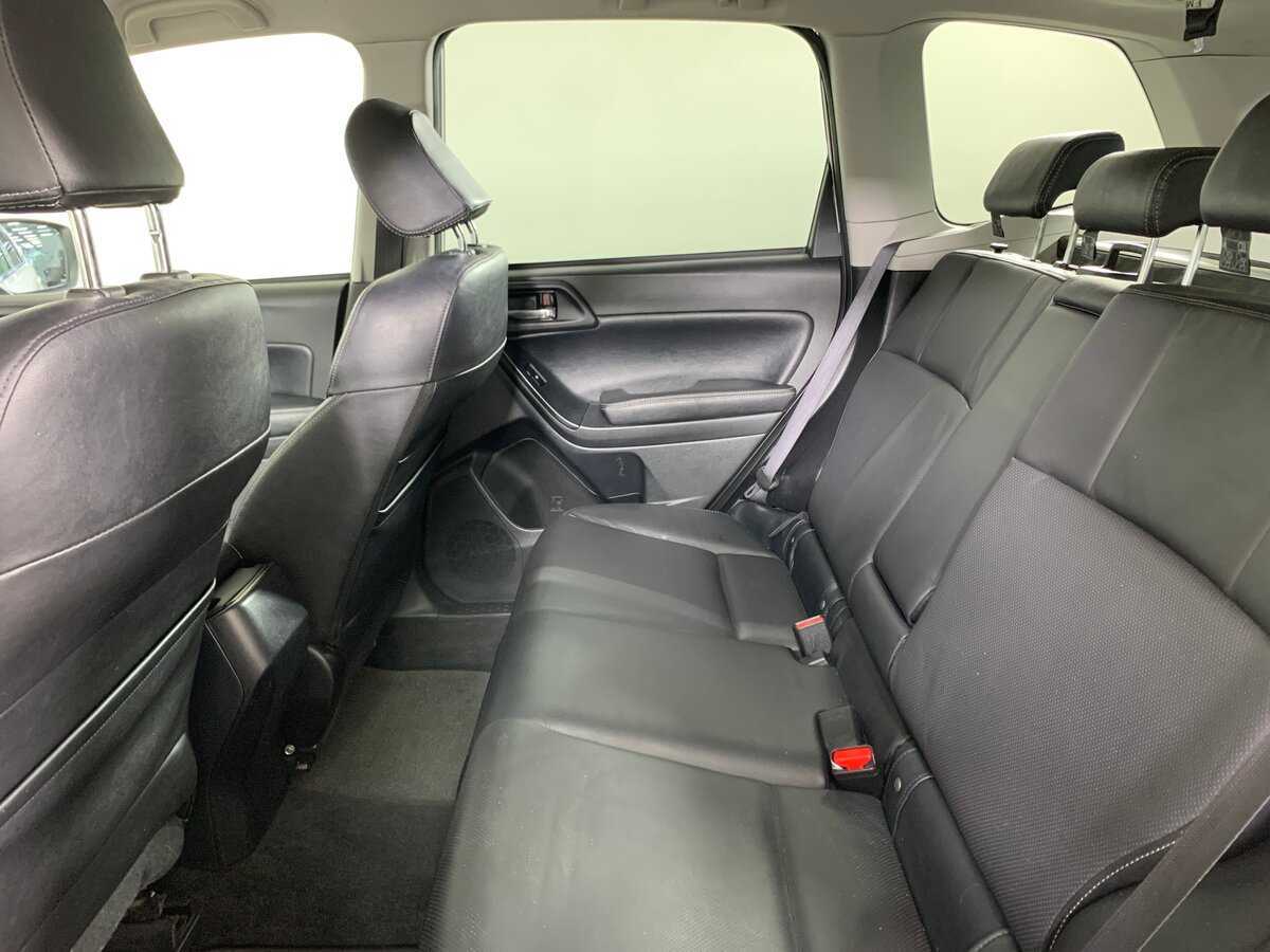 Subaru Forester 2014 года с пробегом. Фото: #18